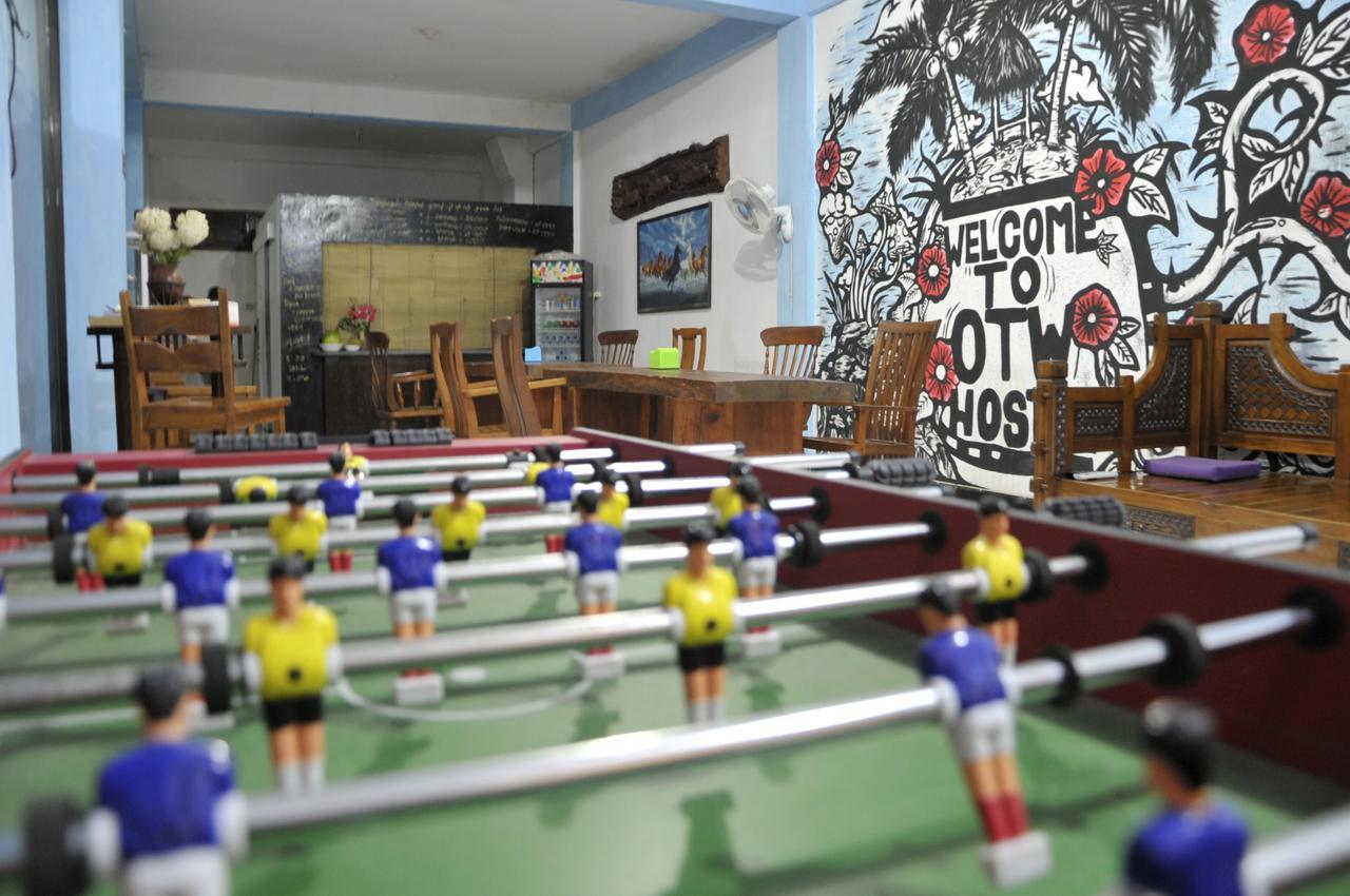 Oseania Hostel Senggigi Kültér fotó